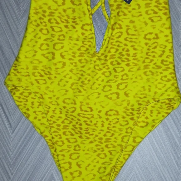 Skatie Lynn Tulum One Piece Yellow S - Picture 7 of 15